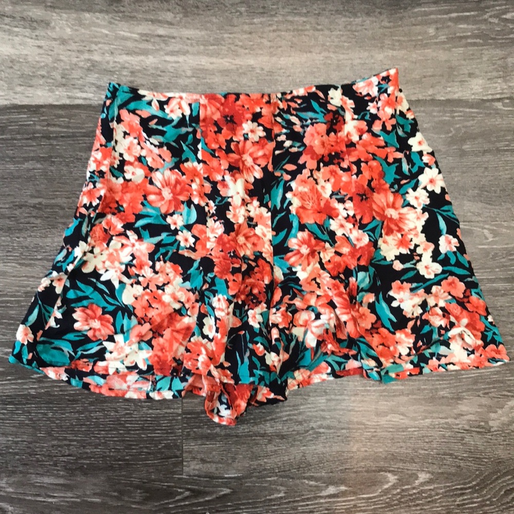 Kimchi Blue floral swing shorts orange blue size 4